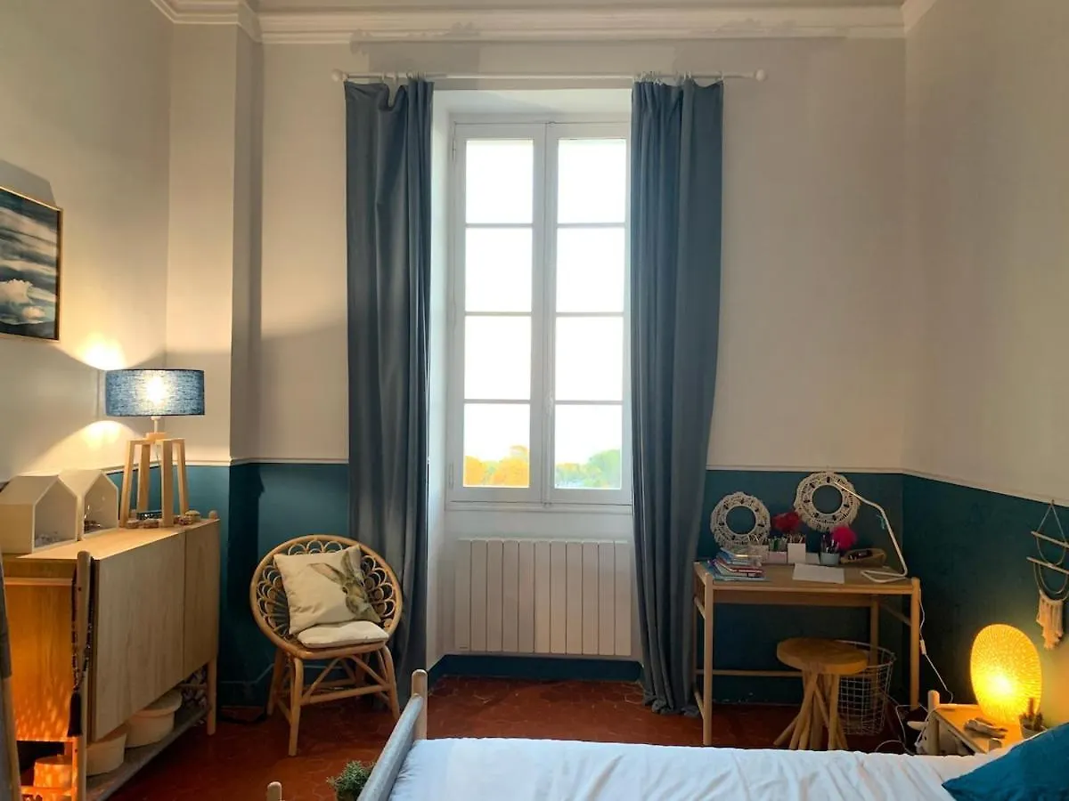 Apartment Vue Mer Exceptionnelle Dans Chateau Sausset-les-Pins France