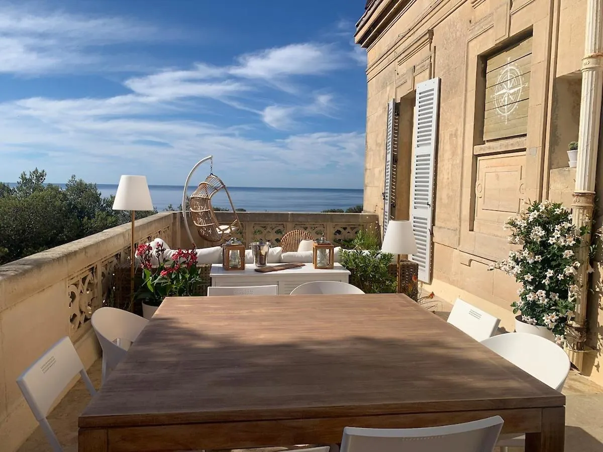 Vue Mer Exceptionnelle Dans Chateau Sausset-les-Pins